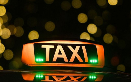 Таксисты будут устанавливать кассовые аппараты в авто