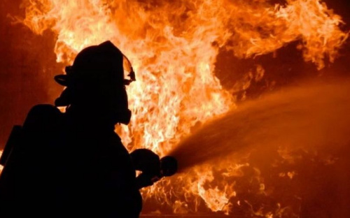 В результате пожара в Авдеевке погибли 2 человека