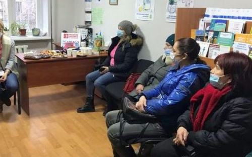 В Авдіївці батьків вчили вирішувати конфлікти між дорослими та дітьми