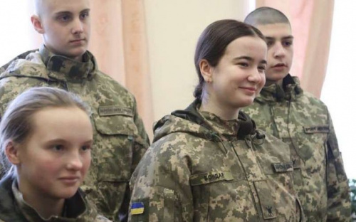 Будут изменения: что решили в Минобороны касательно военного учета женщин