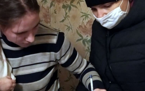 В День борьбы со СПИДом соцслужбы Авдеевки провели профработу со своими подопечными