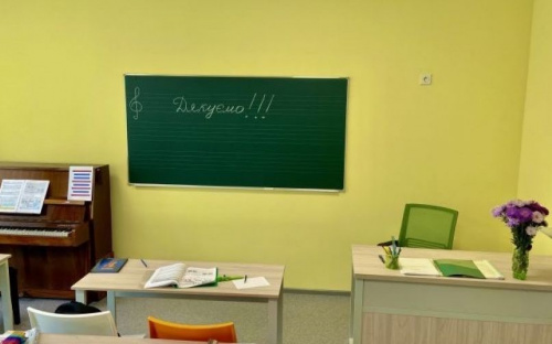 Радость, благодарность и большие планы на будущее: авдеевцы в восторге от новой музыкальной школы