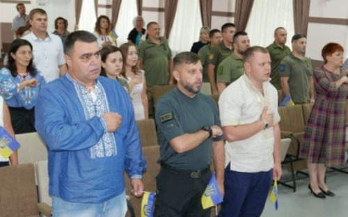 В Авдеевке День Независимости Украины отметили праздничным концертом (ФОТО)