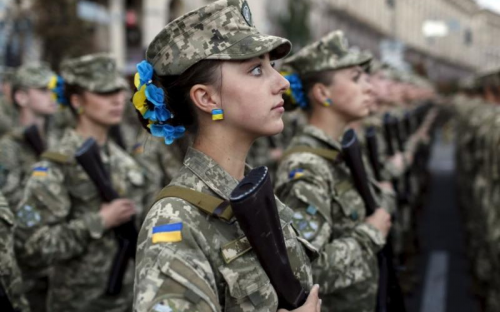 В Україні створюють реєстр жінок-військовозобов’язаних
