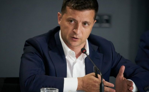 Президент заявил о готовности к переходу на онлайн-школу