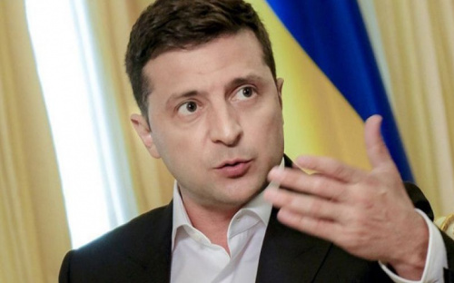 Президент озвучил первый из пяти вопросов всеукраинского опроса 25 октября