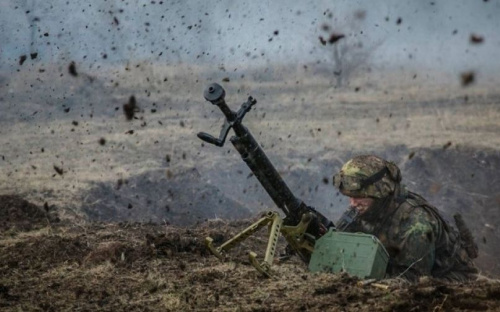 Сутки на Донбассе: четверо бойцов ВСУ получили ранения, двое – боевые травмы