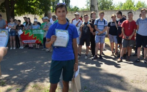 В Авдеевке соревновались в беге и ходьбе (ФОТО)