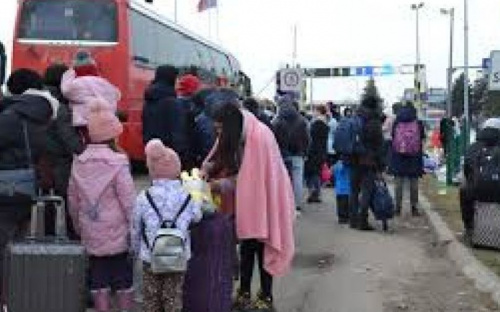 Польща з 1 липня припинить виплати допомоги біженцям з України
