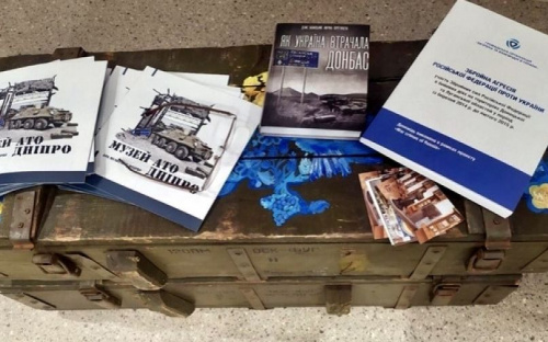 В Авдіївці відкрилася тематична виставка «Війна Росії проти України»