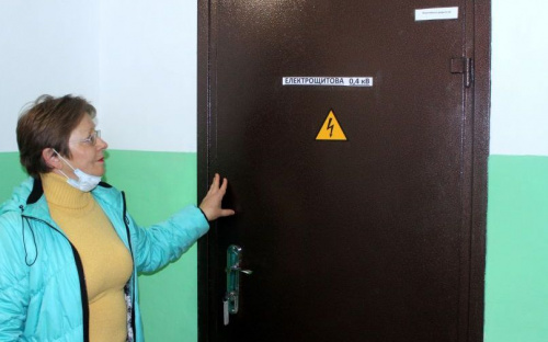 В Авдеевке ОСМД «Надежда» позаботилось о безопасности и комфорте жильцов