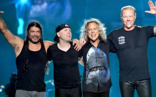 Разом з Україною: легендарний рок-гурт Metallica пожертвував 500 тисяч доларів на допомогу українцям