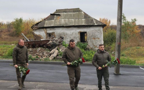 В Авдіївці вшанували память загиблих за вільну Україну