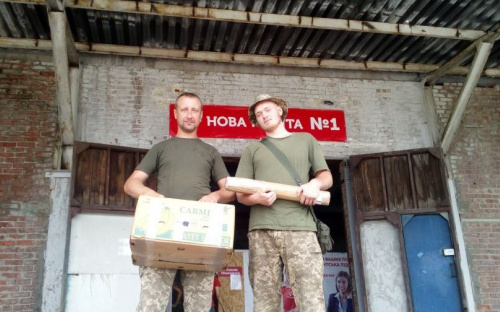 Авдеевские «симики» помогли вернуть свет, раздали прессу и забрали медикаменты