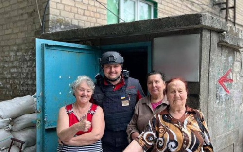 Авдіївці продовжують отримувати допомогу від проекта «Рятуємо життя» та нардепа Муси Магомедова
