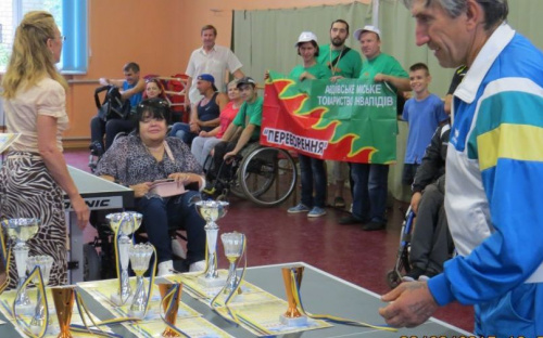 Як в Авдіївці допомагають особам з інвалідністю