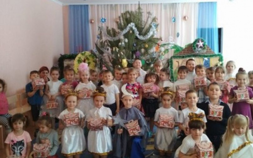 В дошкільних закладах Авдіївки весело проходять зимові свята (ФОТО)