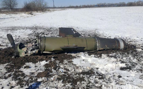 Поліція Донеччини документує наслідки ракетного обстрілу Авдіївської та Очеретинської громад