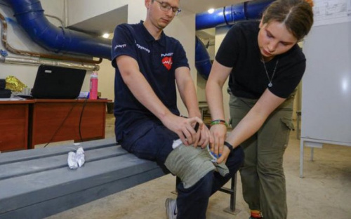 Майже 500 співробітників Метінвесту пройшли курс долікарської допомоги