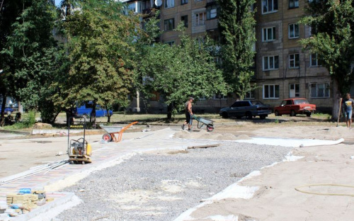 Ход строительства новой универсальной площадки общественники и власть обсудили 