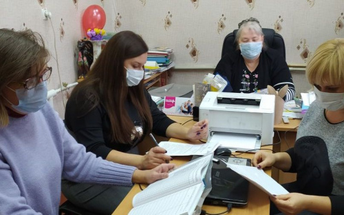 Работники авдеевской службы по делам детей  сотрудничают с учебными заведениями города