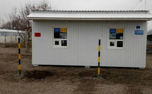 КПВВ «Новотроицкое» оснастили  комфортными модулями (ФОТО)