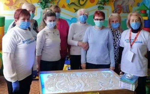 В авдеевской «Искорке» будут рисовать на песке