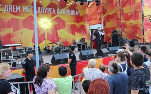Празднование Дня металлурга и горняка в Авдеевке прошло без правонарушений (ФОТО)
