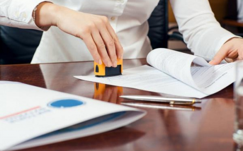 Приватні нотаріуси Покровського району повертаються до повноцінної роботи