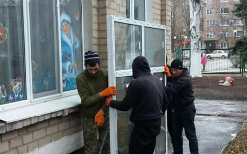 Военно-гражданская администрация создает для воспитанников детсада 