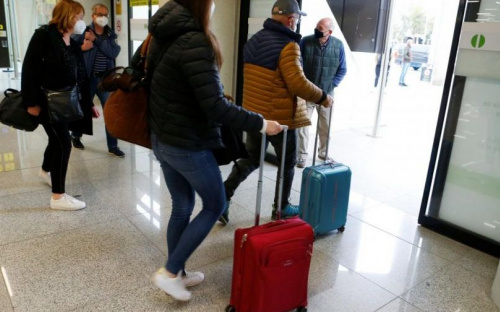 МЗС оголосило поради українцям, які застрягли за кордоном