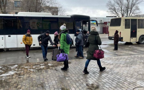 Евакуація з Авдіївки продовжується