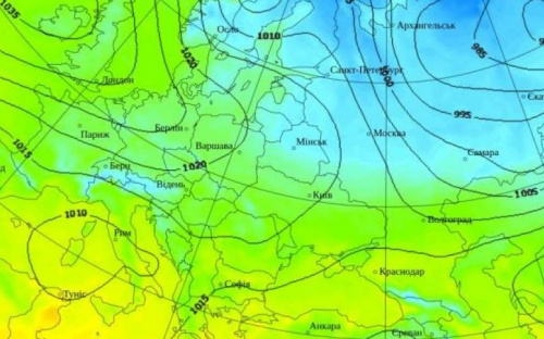 В Україну йдуть сильні вітри з дощем