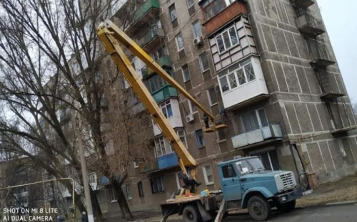 Несмотря на праздники, работа кипит
