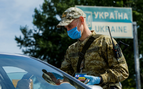 Чоловіки-студенти іноземних вишів більше не можуть виїхати за кордон під час воєнного стану