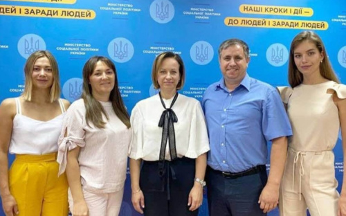 Відповіді на найпоширеніші запитання щодо виплат від міжнародних організацій