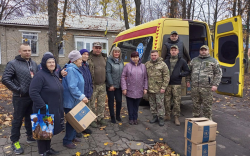 Мешканці авдіївської громади отримали продуктові набори