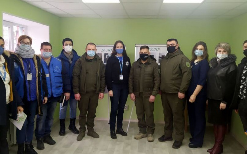 В Авдеевке презентовали социальный хаб для людей преклонного возраста