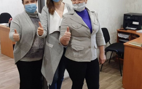 Двум многодетным матерям Авдеевки помогли открыть собственное дело