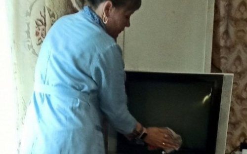 В Авдіївці фахівці терцентру надають підопічним послугу «догляд вдома»
