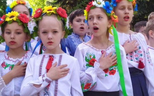 Авдіївка святкує День вишиванки (ФОТОРЕПОРТАЖ)