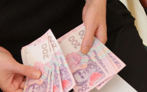 На 8 тысяч гривен претендует 2 млн украинцев