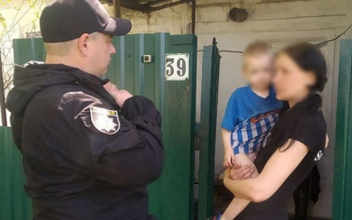 Навіщо співробітники поліції Покровського району збирають персональні дані мешканців