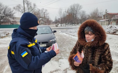 Фахівці ДСНС розповіли авдіївцям про основні протипожежні заходи