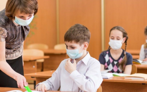 Педагогам не нужно проходить медицинские осмотры