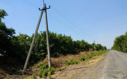 Энергетики отремонтировали линию для энергоснабжения пяти сел  под Авдеевкой