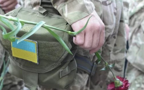 Под Авдеевкой  в результате обстрела погибли два украинских бойца