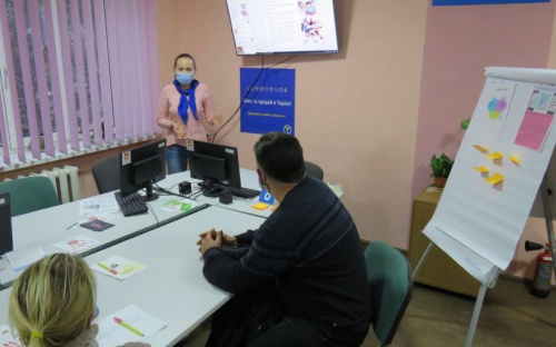 В Авдеевке состоялось заседание «Клуба осознанного родительства»