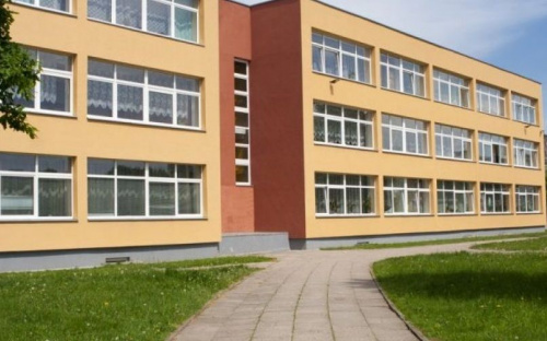Очне навчання 1 вересня почнуть лише школи з бомбосховищами – заступик міністра освіти