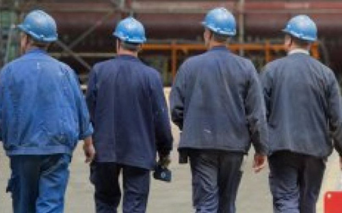 СМИ: 1,5 миллиона украинцев работают за границей нелегально